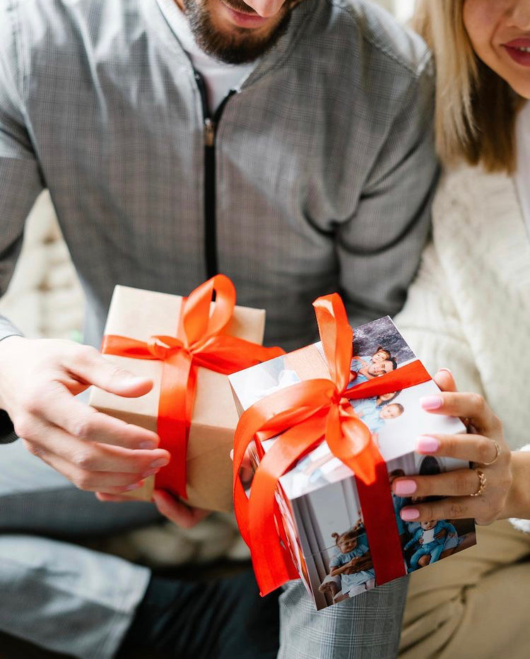 12 Fotoğraflı Sihirli Anı Küpü