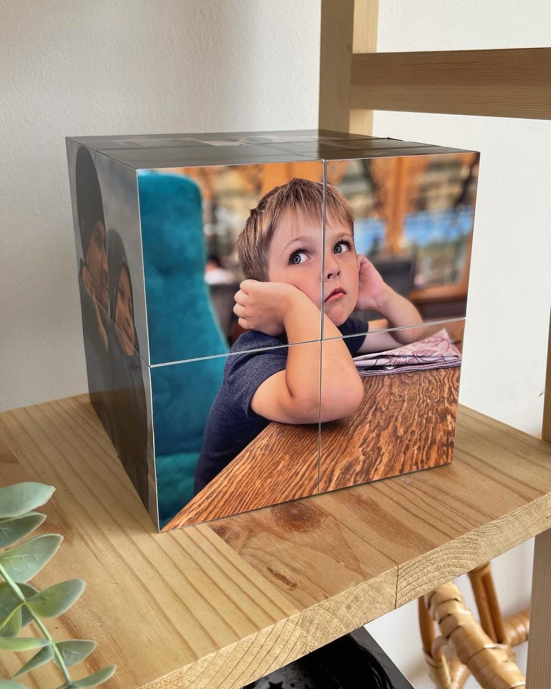 12 Fotoğraflı Sihirli Anı Küpü